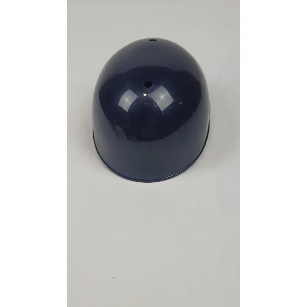 New York Yankees Batting Helemet. Vintage 1969 Made‎ In USA Batting Practice.